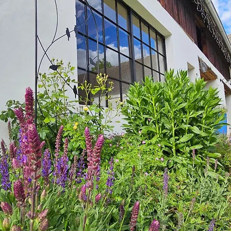 Statek U Benesu * Ponědraž